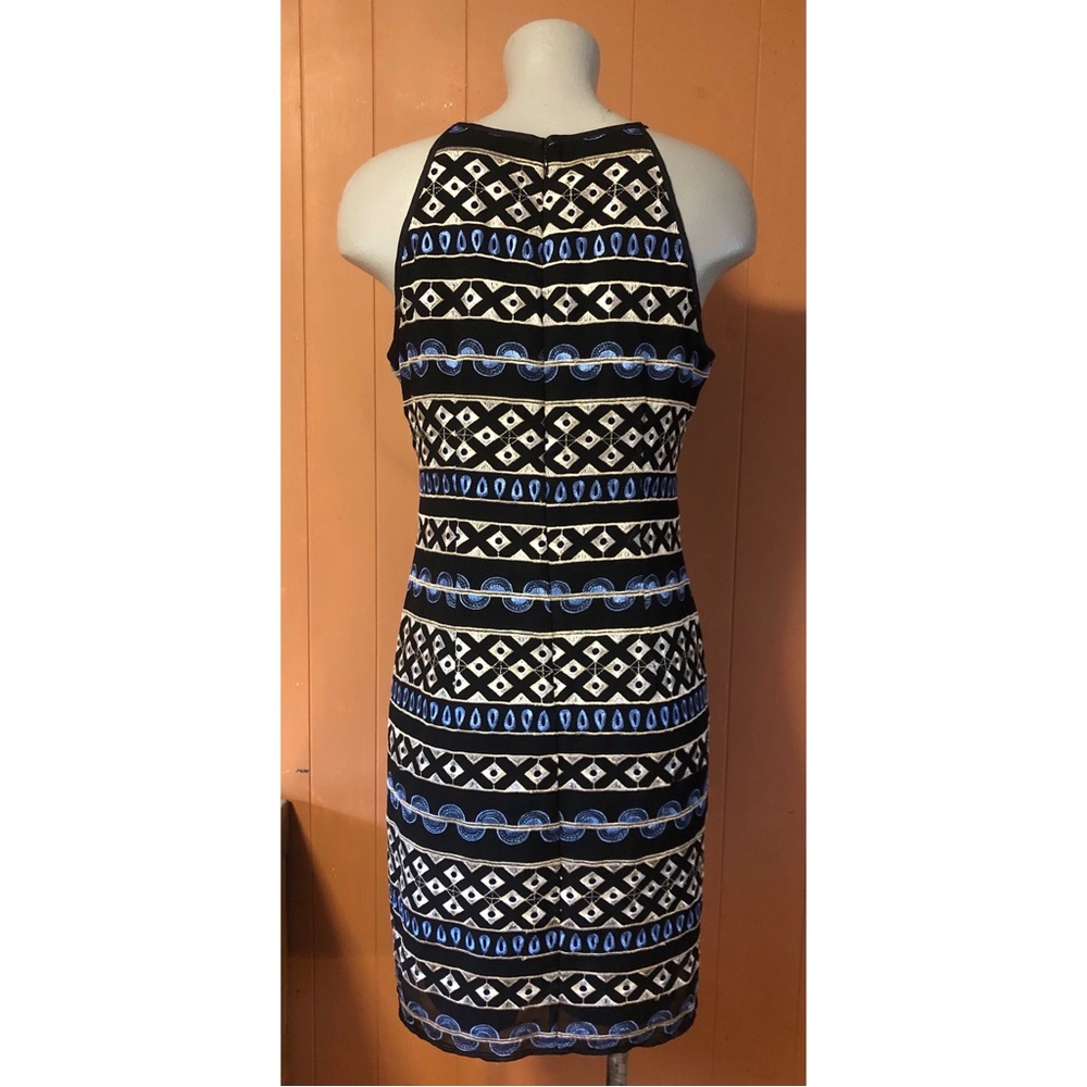 WHBM Embroidered Shift Dress, 6 - Picture 3 of 10